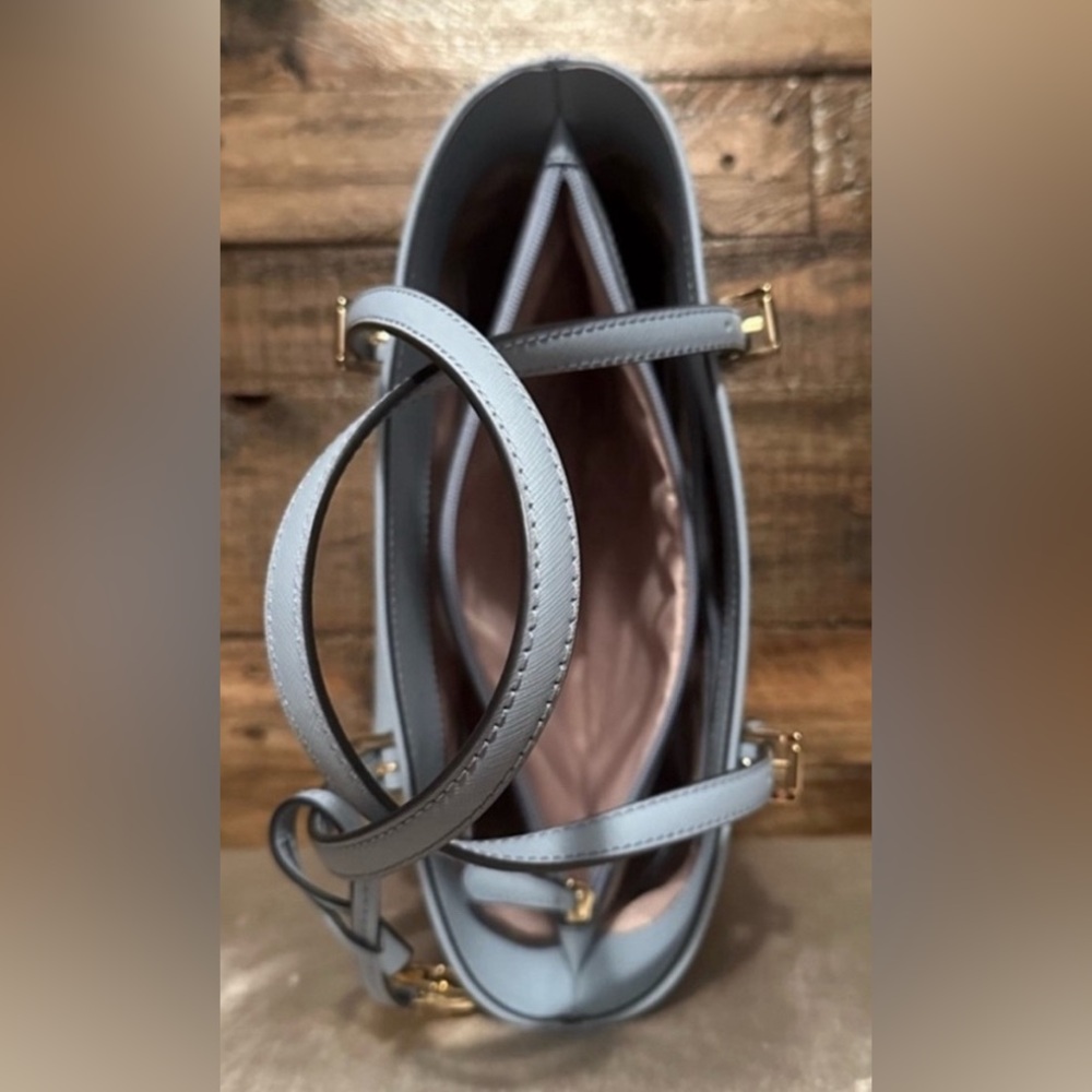 MICHAEL KORS Saffiano Sky Blue Tote Bag - Picture 9 of 10